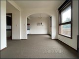 https://images.listonce.com.au/custom/160x/listings/5464-albion-street-brunswick-west-vic-3055/270/01679270_img_02.jpg?FmnYn1W2D8s