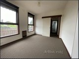 https://images.listonce.com.au/custom/160x/listings/5464-albion-street-brunswick-west-vic-3055/270/01679270_img_03.jpg?gNZmDpvzhKU