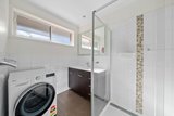 https://images.listonce.com.au/custom/160x/listings/5465-pascoe-vale-road-strathmore-vic-3041/002/01770002_img_13.jpg?no1kGp8fNT0