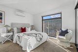 https://images.listonce.com.au/custom/160x/listings/5469-471-gilbert-road-preston-vic-3072/427/01398427_img_09.jpg?hM3n3aTR8ls