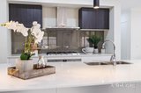 https://images.listonce.com.au/custom/160x/listings/547-highbury-road-burwood-east-vic-3151/750/01990750_img_04.jpg?_VVqFrCrfT8