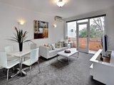 https://images.listonce.com.au/custom/160x/listings/5491-st-kilda-street-elwood-vic-3184/442/01793442_img_01.jpg?jItLF2kpQVU
