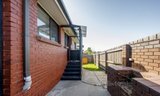 https://images.listonce.com.au/custom/160x/listings/54a-austin-crescent-pascoe-vale-vic-3044/422/01646422_img_05.jpg?o_NqHTy6s78