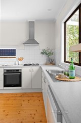 https://images.listonce.com.au/custom/160x/listings/54a-glenola-road-chelsea-vic-3196/908/01724908_img_08.jpg?0LA9-5wmWgk