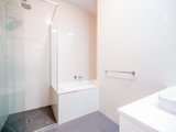 https://images.listonce.com.au/custom/160x/listings/54a-park-valley-drive-chirnside-park-vic-3116/429/01524429_img_09.jpg?cfHIyVtQ2Rc