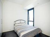 https://images.listonce.com.au/custom/160x/listings/54e85-rouse-street-port-melbourne-vic-3207/278/01090278_img_06.jpg?zVaa8Mm2_eM