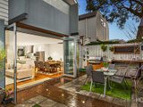 https://images.listonce.com.au/custom/160x/listings/55-albert-street-port-melbourne-vic-3207/097/01090097_img_06.jpg?a1dqOt8-Va8