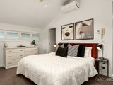 https://images.listonce.com.au/custom/160x/listings/55-albert-street-port-melbourne-vic-3207/097/01090097_img_08.jpg?SW4s3wkujrs