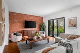 https://images.listonce.com.au/custom/160x/listings/55-argyle-road-kew-vic-3101/528/01818528_img_06.jpg?UBDjCJ-n9uo