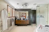 https://images.listonce.com.au/custom/160x/listings/55-argyle-road-kew-vic-3101/528/01818528_img_11.jpg?pKtnXENluGY