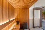 https://images.listonce.com.au/custom/160x/listings/55-argyle-road-kew-vic-3101/528/01818528_img_15.jpg?wA1AWr6OeJE