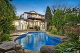 https://images.listonce.com.au/custom/160x/listings/55-argyle-road-kew-vic-3101/722/00770722_img_01.jpg?aeh7fmYda1U