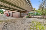 https://images.listonce.com.au/custom/160x/listings/55-avonhust-drive-glen-waverley-vic-3150/102/01922102_img_06.jpg?mDOi4hZk60Q