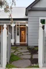 https://images.listonce.com.au/custom/160x/listings/55-beaconsfield-parade-northcote-vic-3070/226/01972226_img_02.jpg?r9FKugAjA9E