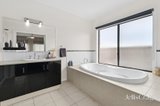 https://images.listonce.com.au/custom/160x/listings/55-belltower-avenue-alfredton-vic-3350/330/01810330_img_14.jpg?RMf_3Rn7qkA