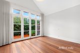 https://images.listonce.com.au/custom/160x/listings/55-chomley-st-prahran-vic-3181/150/01733150_img_01.jpg?0W5mMX2ML3A