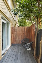 https://images.listonce.com.au/custom/160x/listings/55-christmas-street-northcote-vic-3070/600/01906600_img_03.jpg?wgDBUdZXC6Q