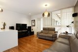 https://images.listonce.com.au/custom/160x/listings/55-darvall-street-donvale-vic-3111/302/01565302_img_06.jpg?lmLiT_IFdiI