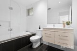 https://images.listonce.com.au/custom/160x/listings/55-hunt-street-donvale-vic-3111/232/01779232_img_08.jpg?82Q92wTvGBM