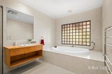 https://images.listonce.com.au/custom/160x/listings/55-hyne-street-lilydale-vic-3140/959/01981959_img_16.jpg?jp3XOMw5Nr0