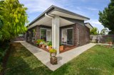 https://images.listonce.com.au/custom/160x/listings/55-insignia-boulevard-alfredton-vic-3350/476/01635476_img_07.jpg?HfN9MQilvNY