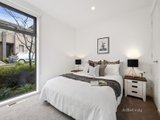 https://images.listonce.com.au/custom/160x/listings/55-morello-circle-doncaster-east-vic-3109/594/01113594_img_08.jpg?OfKZfOd0PnI