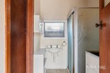 https://images.listonce.com.au/custom/160x/listings/55-powlett-street-kyneton-vic-3444/938/01988938_img_07.jpg?UHE0Q8RVmxE