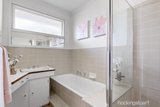 https://images.listonce.com.au/custom/160x/listings/55-rowland-street-mont-albert-vic-3127/785/01683785_img_07.jpg?GGdcpF5QxY0