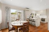 https://images.listonce.com.au/custom/160x/listings/55-sevenoaks-road-burwood-east-vic-3151/963/00906963_img_03.jpg?5PanIyO4gQY