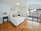 https://images.listonce.com.au/custom/160x/listings/551-stawell-street-west-melbourne-vic-3003/656/01818656_img_04.jpg?EoDpeK8J2aI