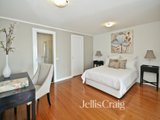 https://images.listonce.com.au/custom/160x/listings/551-stawell-street-west-melbourne-vic-3003/656/01818656_img_09.jpg?-Nb_XFGUT9g