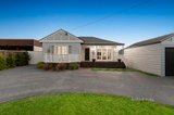 https://images.listonce.com.au/custom/160x/listings/553-melbourne-road-blairgowrie-vic-3942/098/01051098_img_02.jpg?zeAK4KxYjIA