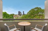 https://images.listonce.com.au/custom/160x/listings/555-avoca-street-south-yarra-vic-3141/413/00729413_img_06.jpg?fPfkyYAI5zw