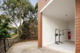 https://images.listonce.com.au/custom/160x/listings/555-may-street-fitzroy-north-vic-3068/103/01970103_img_10.jpg?UqpO2JhFHgs