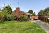 https://images.listonce.com.au/custom/160x/listings/556-highbury-road-glen-waverley-vic-3150/617/01594617_img_02.jpg?a09fHRYoiM4