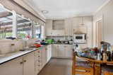 https://images.listonce.com.au/custom/160x/listings/556-highbury-road-glen-waverley-vic-3150/617/01594617_img_04.jpg?IuKIsEJeVQM