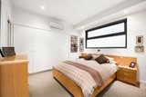 https://images.listonce.com.au/custom/160x/listings/556-railway-place-west-melbourne-vic-3003/921/00821921_img_04.jpg?vMgphFuazww