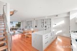 https://images.listonce.com.au/custom/160x/listings/558-bateman-road-kensington-vic-3031/606/01990606_img_04.jpg?3BDcZdCDTLM