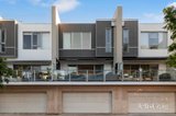 https://images.listonce.com.au/custom/160x/listings/558-bateman-road-kensington-vic-3031/606/01990606_img_10.jpg?nOWWpEapWX4