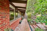 https://images.listonce.com.au/custom/160x/listings/558b-looker-road-montmorency-vic-3094/792/01101792_img_08.jpg?fLx824tCloE