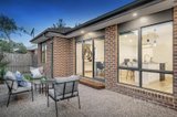 https://images.listonce.com.au/custom/160x/listings/55a-beresford-road-lilydale-vic-3140/682/01393682_img_11.jpg?pB3l00A_0qU