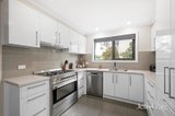 https://images.listonce.com.au/custom/160x/listings/55a-yarraview-road-yarra-glen-vic-3775/249/01876249_img_05.jpg?8gndV1d-Xw0