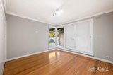 https://images.listonce.com.au/custom/160x/listings/56-bayswater-road-croydon-vic-3136/981/01768981_img_05.jpg?8PmuVkjUCk4