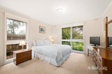 https://images.listonce.com.au/custom/160x/listings/56-bellara-drive-mooroolbark-vic-3138/743/01826743_img_10.jpg?Tlt6Ix6esDU