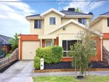 https://images.listonce.com.au/custom/160x/listings/56-blake-street-reservoir-vic-3073/698/01597698_img_01.jpg?UJIl1ROXyDA