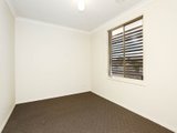 https://images.listonce.com.au/custom/160x/listings/56-blake-street-reservoir-vic-3073/698/01597698_img_08.jpg?b1MiPcNGqds