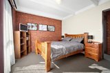 https://images.listonce.com.au/custom/160x/listings/56-bradbury-street-brown-hill-vic-3350/454/00926454_img_06.jpg?lnUpBPh-U-A