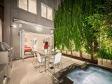 https://images.listonce.com.au/custom/160x/listings/56-canterbury-place-middle-park-vic-3206/697/01087697_img_08.jpg?yfE24MW-RGw