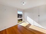 https://images.listonce.com.au/custom/160x/listings/56-darriwill-street-bell-post-hill-vic-3215/233/01851233_img_11.jpg?Oh7zHLJPUv8