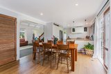 https://images.listonce.com.au/custom/160x/listings/56-east-street-woodend-vic-3442/372/01738372_img_08.jpg?jUEFz6TVnWQ